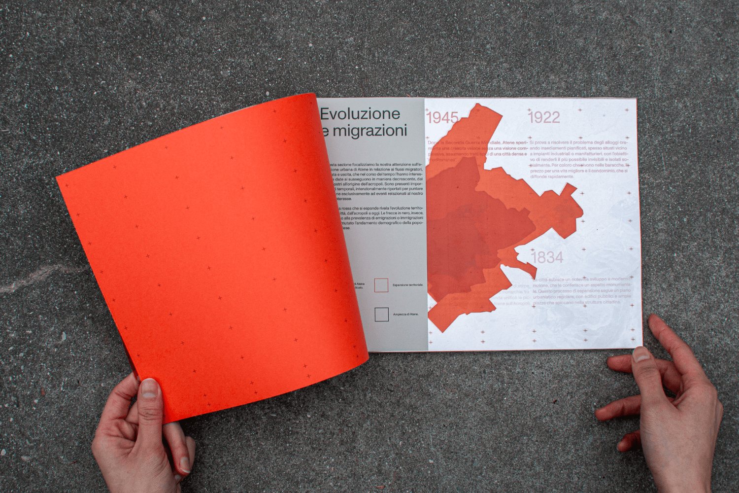 Open Anti-Atene publication,with a red map of Athens ' territorial expansion from 1834 to 1945